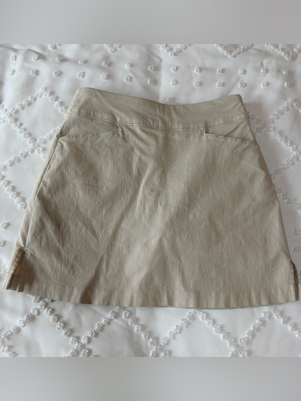 Lady Hagen Women’s Size 2 Skort Pickleball Golf Beige Inner Shorts Back Pocket